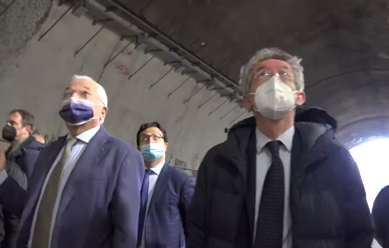 Riapre la Galleria Quattro Giornate, Manfredi: “In 60 ore risolto un problema che si trascinava da mesi”