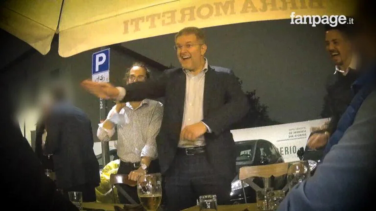 Fidanza si autosospende da Fratelli d’Italia dopo l’inchiesta sulla ‘lobby nera’ che finanzia la campagna elettorale Fidanza si autosospende da Fratelli d’Italia dopo l’inchiesta sulla ‘lobby nera’ che finanzia la campagna elettorale