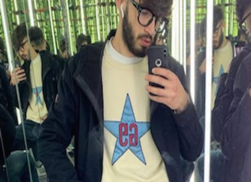 Tragico incidente in scooter, Davide muore a 20 anni: la ragazza al telefono sente lo schianto