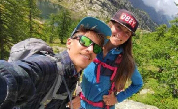 Precipita durante l’arrampicata e batte la testa, la tragedia di Elena: l’insegnante 26enne morta nell’escursione Precipita durante l’arrampicata e batte la testa, la tragedia di Elena: l’insegnante 26enne morta nell’escursione