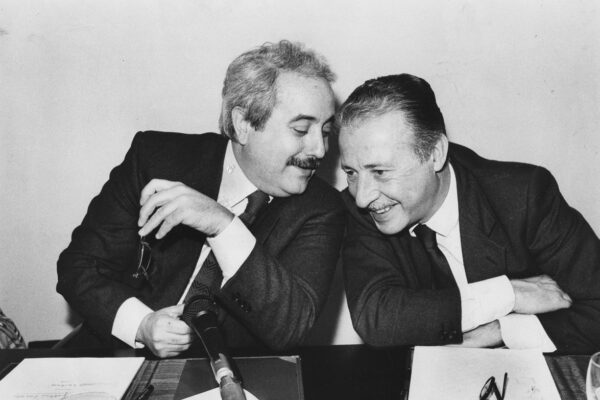 Così la Rai insulta la memoria di Falcone e Borsellino