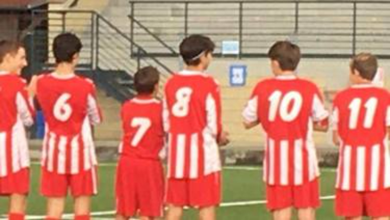 Aggressione con mazze e caschi, la violenza sulla squadra juniores: 2 ragazzi finiti in ospedale