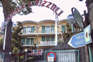 Muore dopo il parto, aperta indagine: il dramma di Sara dopo la nascita del primogenito