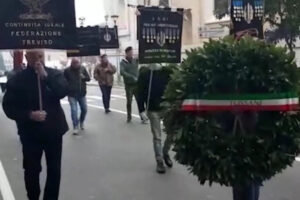 Foto da Twitter (Rete Antifascista Italiana) Foto da Twitter (Rete Antifascista Italiana)