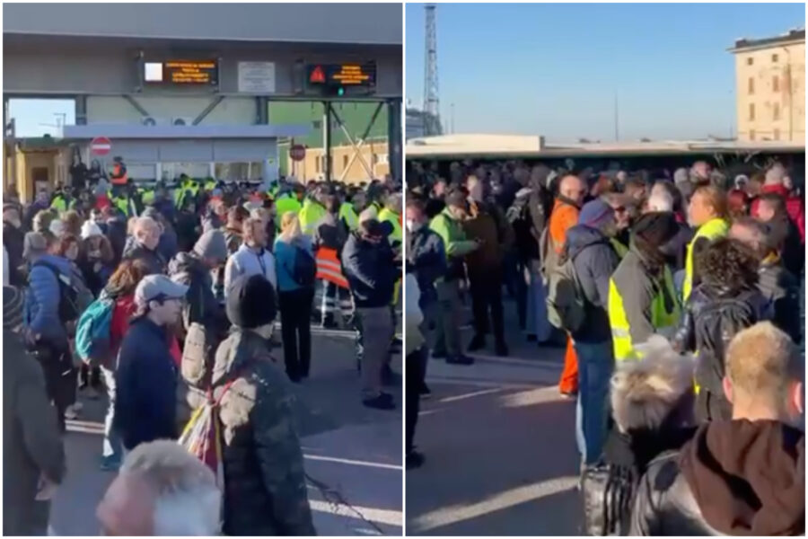 Obbligo green pass, al porto di Trieste “nessun blocco” ma camion tornano indietro. Draghi: no dietrofront e tamponi gratis