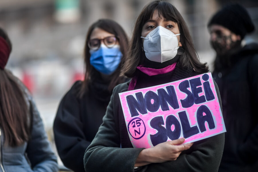 Rosa Di Matteo: “Se vogliamo aiutare le donne vittime di violenze rendiamole economicamente libere”