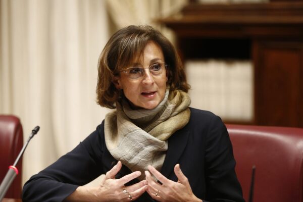 Poveri Pm, resteranno senza più riflettori