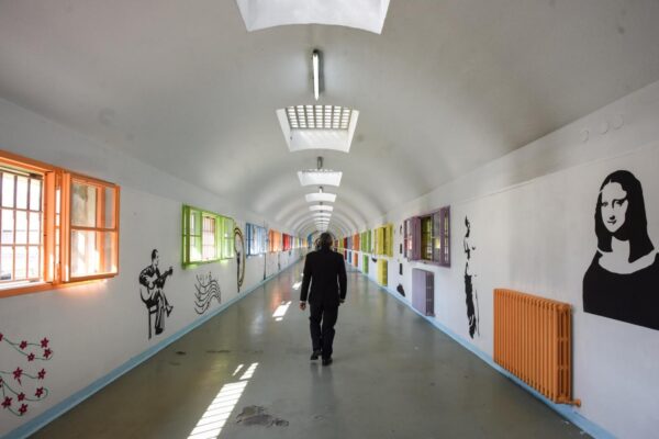 Il teatro in carcere: uno spazio di libertà