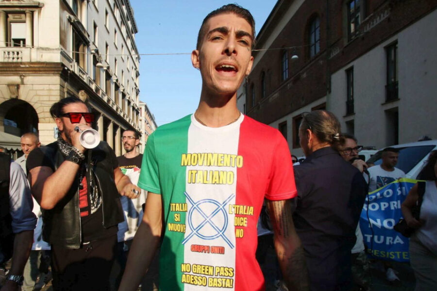 Chi è Gabriele Molgora, il 19enne no green pass indagato per associazione a delinquere