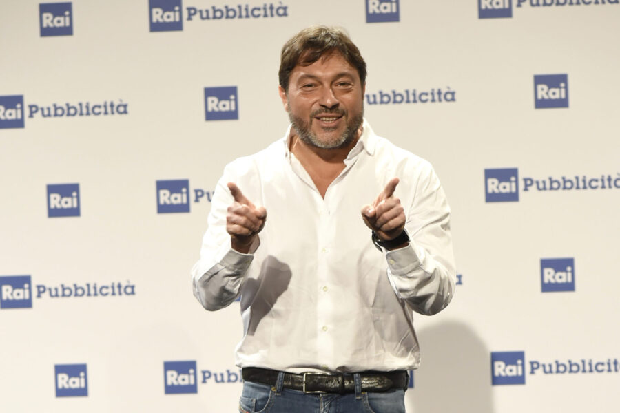 Sigfrido Ranucci lancia la scalata alla Rai: il conduttore di Report punta al Tg1