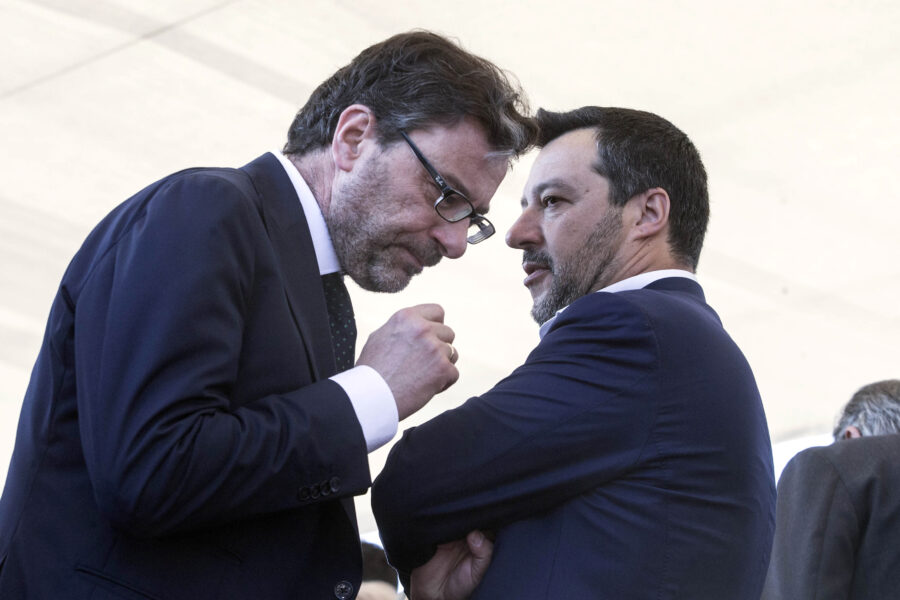 Salvini si riprende la Lega: “Giorgetti parla, parla ma poi decido io”