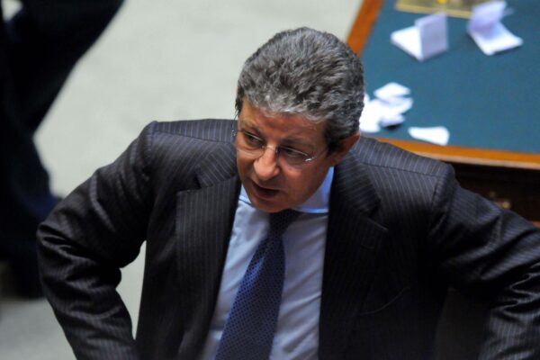 Pittelli rischia la vita, digiuniamo anche noi per salvare lui