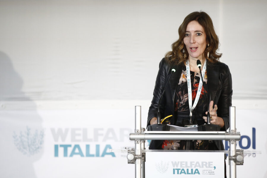 Foto Vincenzo Livieri – LaPresse 
04-12-2019 – Roma
Politica
Welfare Italia Forum 2019 / Presentazione dell’edizione 2019 del Rapporto Think Tank “Welfare, Italia” sviluppato da Unipol Gruppo con The European House – Ambrosetti. Nella foto Veronica De Romanis (Professore di Politica Economica Europea, Stanford University di Firenze e LUISS di Roma)

Photo Vincenzo Livieri – LaPresse 
04-12-2019 Rome
Politics
IWelfare Italia Forum 2019 / Presentation of the 2019 edition of the Think Tank Report “Welfare, Italy” developed by Unipol Group with The European House – Ambrosetti. In the picture Veronica De Romanis