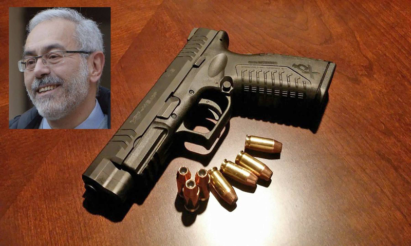 “A Napoli troppe armi e pochi controlli, non bastano una visita e un certificato”, il monito di Giorgio Beretta