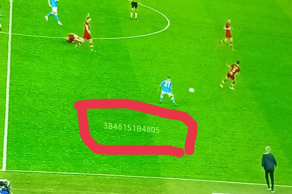 Cos’è il codice alfanumerico di Dazn: la scritta in sovraimpressione che compare durante le partite