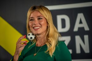 Dazn, addio abbonamento condiviso: niente più ‘multiuso’ per guardare la Serie A