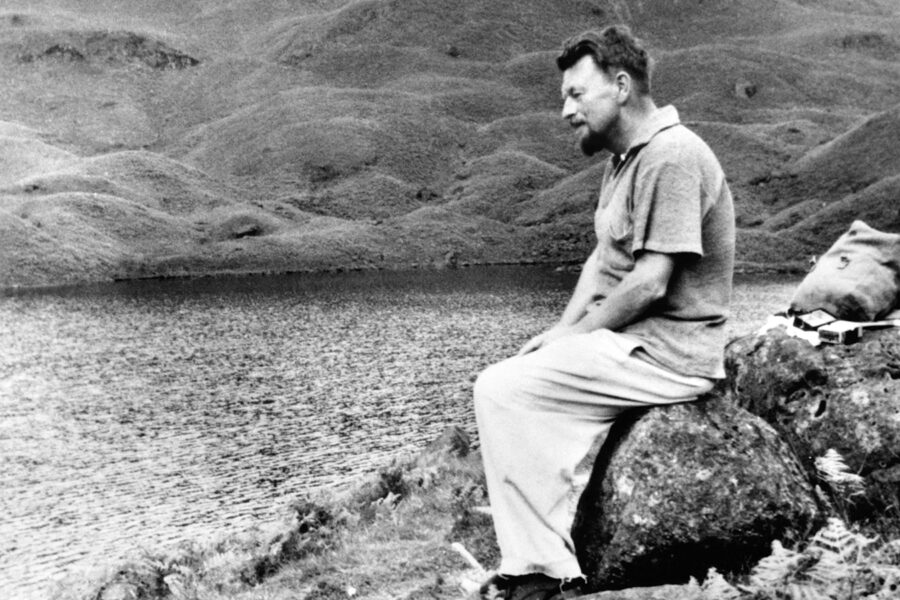 “L’urlo del mare e il buio”, sulla rotta del divino Malcolm