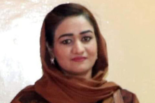 Afghanistan, la strage delle donne: crivellata di colpi l’attivista Frozan Safi