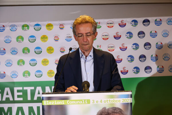 Foto Fabio Sasso/LaPresse
04/10/2021 – Napoli – ItaliaPoliticaElezioni Comunali 2021, il nuovo sindaco di Napoli Gaetano ManfrediNella foto: la conferenza stampa del nuovo sindaco di Napoli Prof. Gaetano Manfredi presso l’hotel Terminus di Piazza Garibaldi Photo  Fabio Sasso/LaPresse
04/10/2021 – Naples – ItalyPoliticsMunicipal Elections 2021, the new mayor of Naples Gaetano ManfrediIn the photo: the press conference
