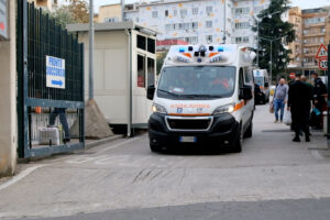 Bimbo di un anno ricoverato in condizioni disperate, i genitori: “Non sappiamo come si è fatto male”