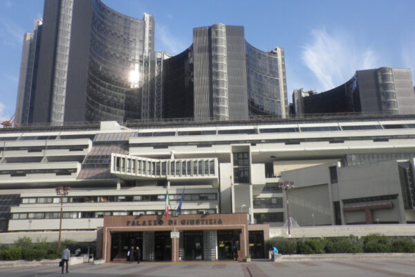 Per il nuovo presidente della Sorveglianza il Csm ascolti gli avvocati