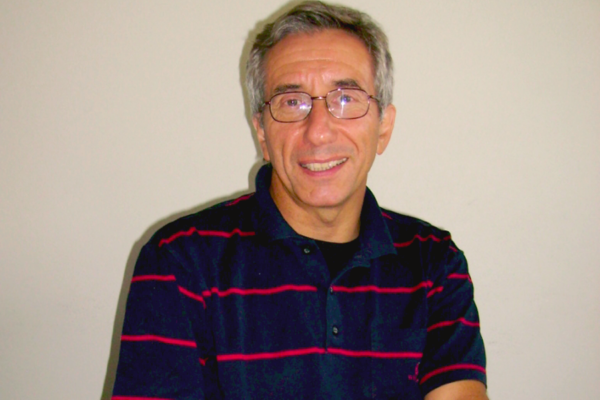 Tragedia all’università, Raffaele Tripiccione cade dalla tromba delle scale: il docente muore davanti agli studenti