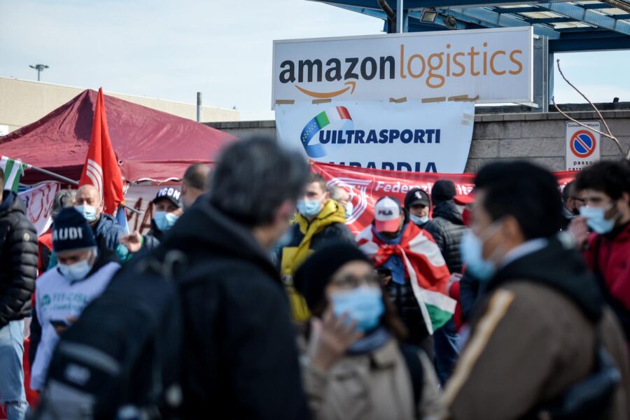 Amazon, multa di oltre 1 miliardo di euro dell’Antitrust: “Abuso di posizione dominante”