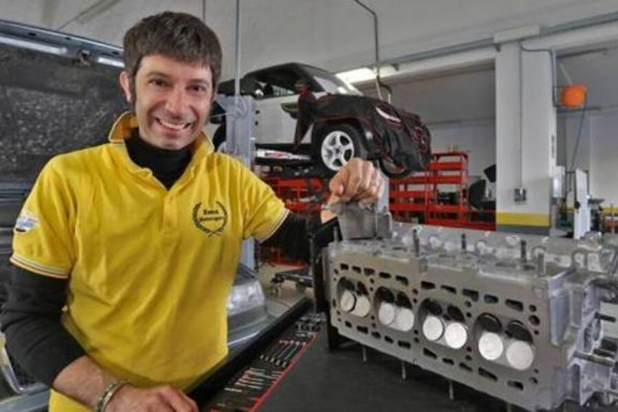 Com’è morto Emamotorsport, l’influencer dei motori: “Un uomo dal cuore grande”