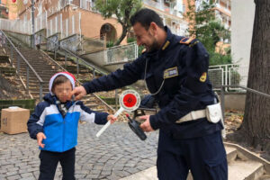 “Aiuto, ho perso mio figlio”, paura a Trastevere per bimbo di 6 anni
