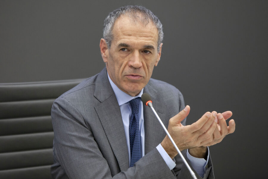Intervista a Carlo Cottarelli: “L’Italia cresce, ma attenti all’inflazione”