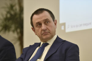 Intervista a Ettore Rosato: “Chi gridava ‘Conte o morte’ adesso esalta Draghi”