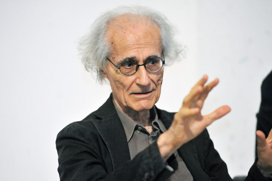 Intervista a Luciano Canfora: “Draghi non è un messia, la sinistra sopravvive grazie ai sindacati”