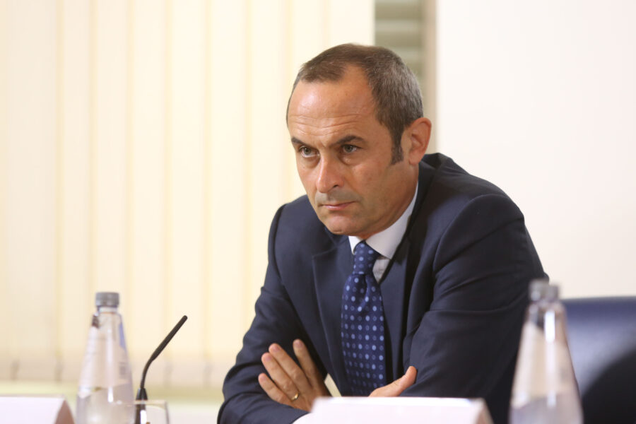 “Nessun controllo sui pm, inchino di Pd e governo ai 5S”, l’accusa di Enrico Costa