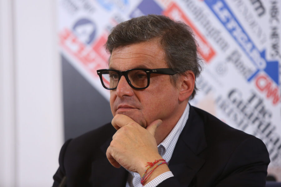 Perché Calenda ha rinunciato al seggio in consiglio comunale di Roma