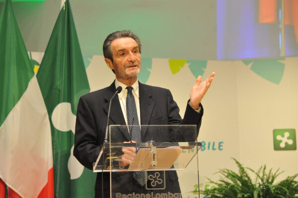 Attilio Fontana accusato di “frode in donazione”, reato inventato per mandare a processo il governatore della Lombardia