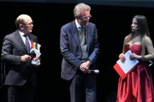 Da Cafiero De Raho ad Alessandro Siani: premiati eccellenti dalla Fondazione Melanoma di Paolo Ascierto