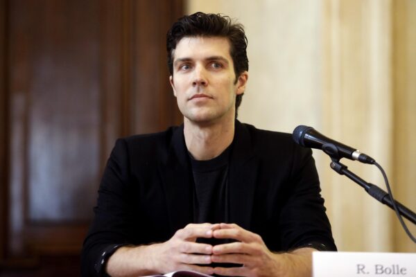 Foto LaPresse – Mourad Balti Touati
02/05/2019 Milano (Ita) – Palazzo Marino
Cronaca
A Palazzo Marino conferenza stampa di presentazione di On Dance la festa della danza di Roberto Bolle
Nella foto: Roberto Bolle