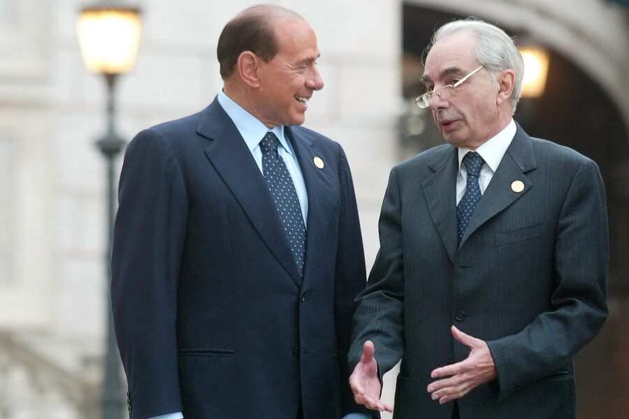 Corsa al Quirinale, Berlusconi ad un bivio: candidarsi o lanciare Giuliano Amato