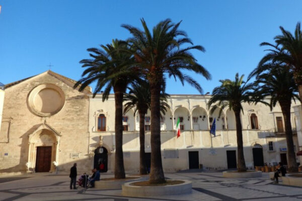 Manfredonia, dopo il commissariamento il Comune sta ancora peggio