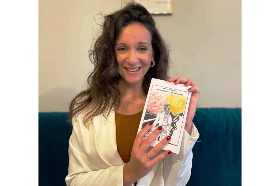 Dove finisce un tramonto: Debora D’Angelis e il suo esordio editoriale