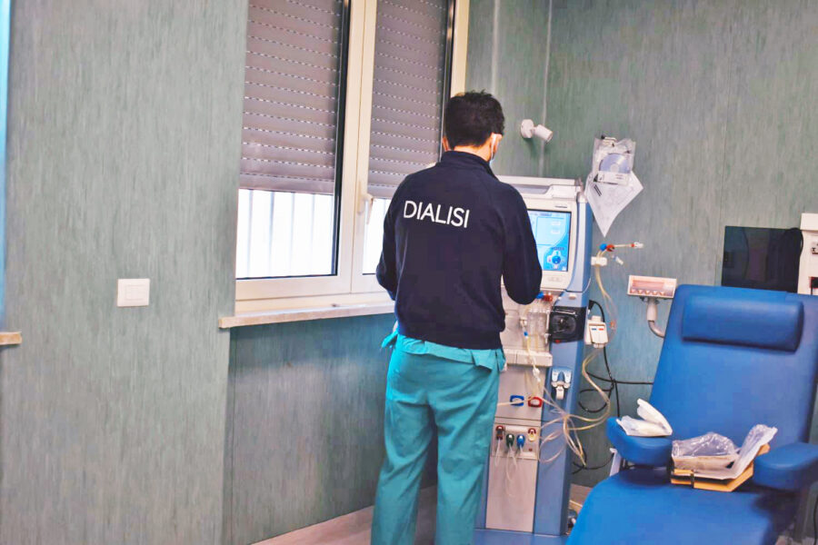 Buone notizie da Poggioreale, il nuovo centro dialisi dà una cura a 4 detenuti