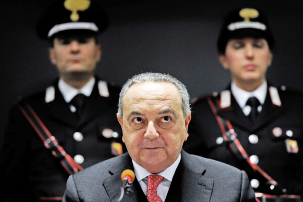 Lo Voi schiaccia Viola, alla Procura di Roma finisce il regno abusivo di Prestipino Lo Voi schiaccia Viola, alla Procura di Roma finisce il regno abusivo di Prestipino