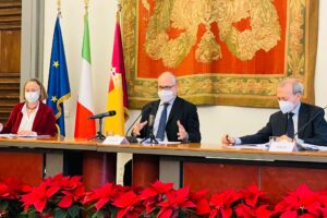 “Roma sarà più pulita”, la promessa di Gualtieri alla conferenza stampa di fine anno