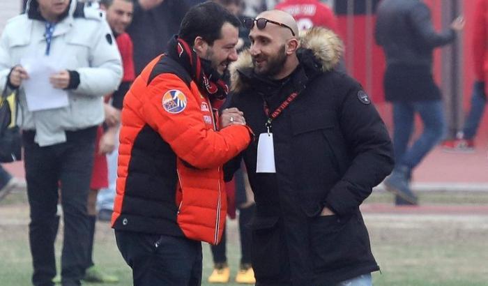 Droga da Sudamerica e Marocco, arrestato il capo ultrà del Milan Lucci: fu fotografato allo stadio con Salvini