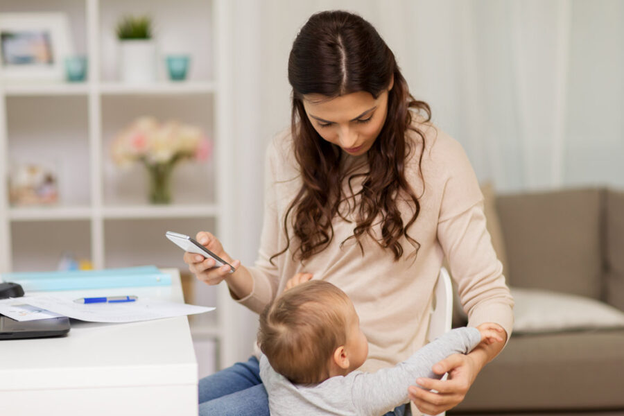 Natalità, più diritti per le donne e più doveri per gli uomini