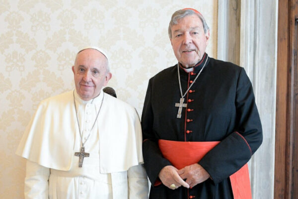 Il cardinale George Pell, assolto dall’accusa di stupro: “Ho ricevuto giustizia, Papa Francesco si sente raggirato”