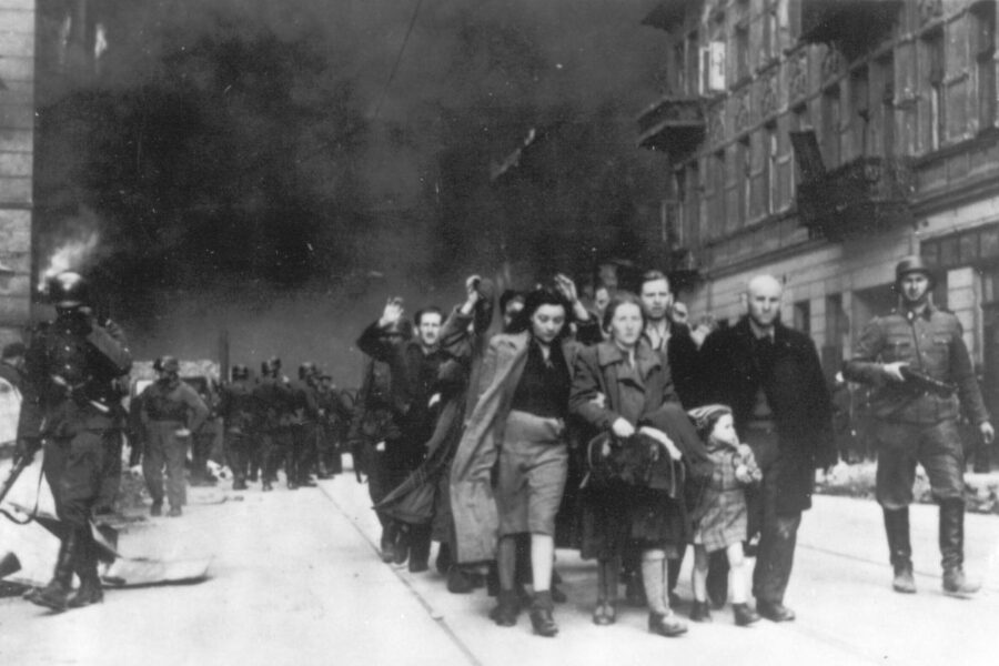 Giornata della Memoria, siamo ancora tutti coinvolti nell’orrore della shoah