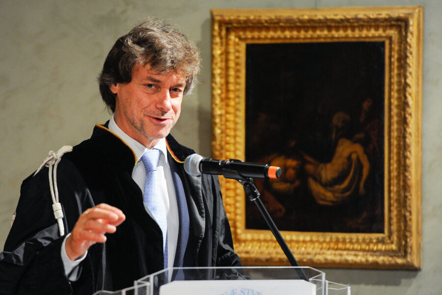 Foto LaPresse – Guglielmo Mangiapane
14/05/19 Palermo ITA
Cronaca
Alberto Angela riceve la laurea Honoris causa dall’Università degli Studi di Palermo.
Nella foto: Alberto Angela tiene la sua Lectio magistralis 

Photo LaPresse – Guglielmo Mangiapane
14/05/19 Palermo ITA
News
Alberto Angela is awarded with honorary degree from the University of Palermo
In the picture: Alberto Angela during his Lectio magistralis