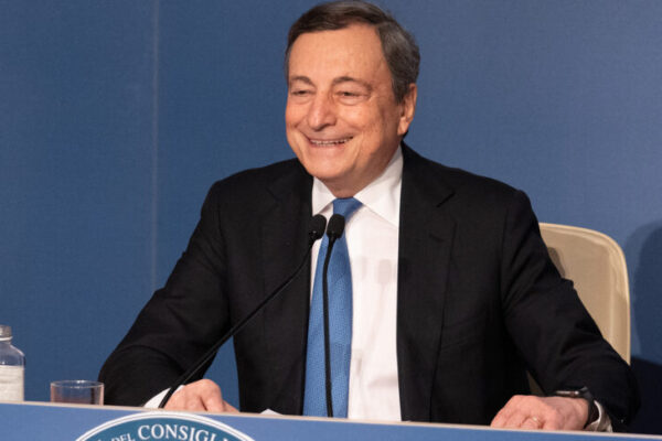 Draghi al Colle, l’arbitro che deciderà le partite più importanti. Sognando una nuova Europa
