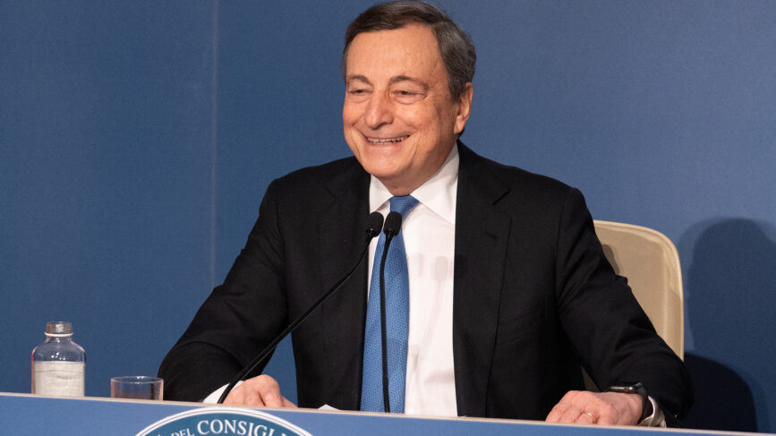Draghi al Colle, l’arbitro che deciderà le partite più importanti. Sognando una nuova Europa
